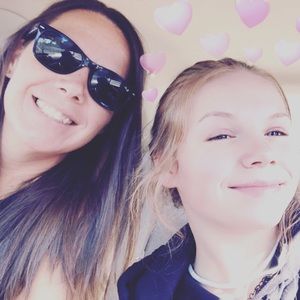 Meet your Posher, Jenny